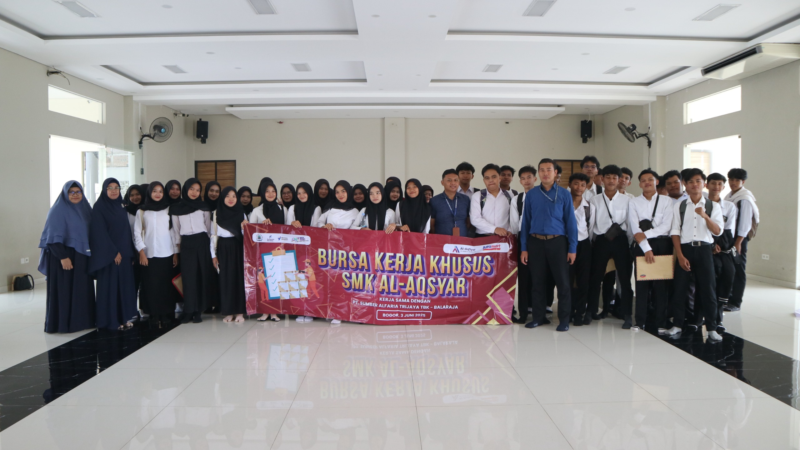 foto alfamart smk